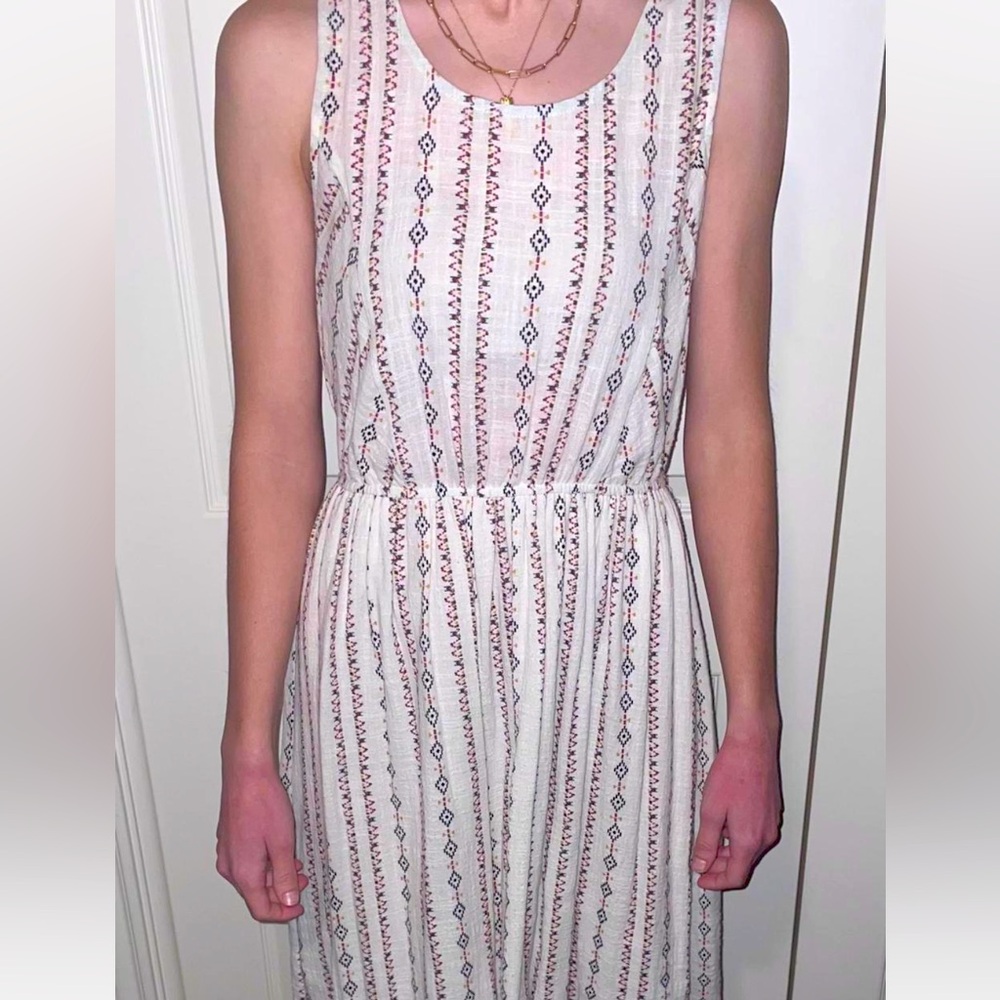 White Geometric Print Midi Dress